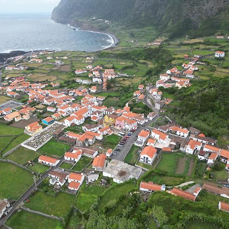 The Pink House Hostel Faja Grande Екстериор снимка