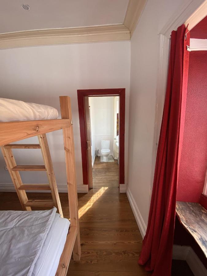 The Pink House Hostel Faja Grande Екстериор снимка