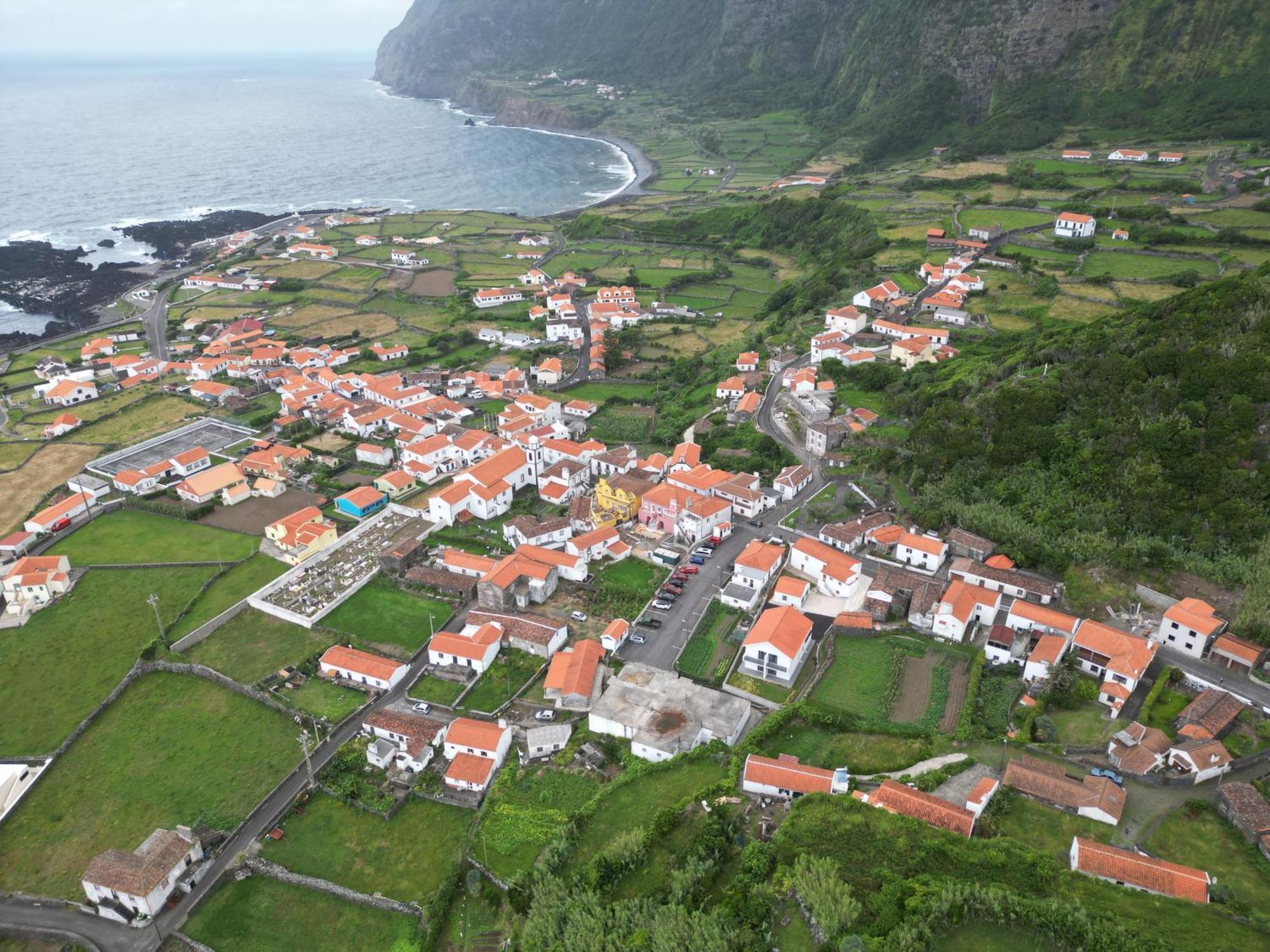 The Pink House Hostel Faja Grande Екстериор снимка
